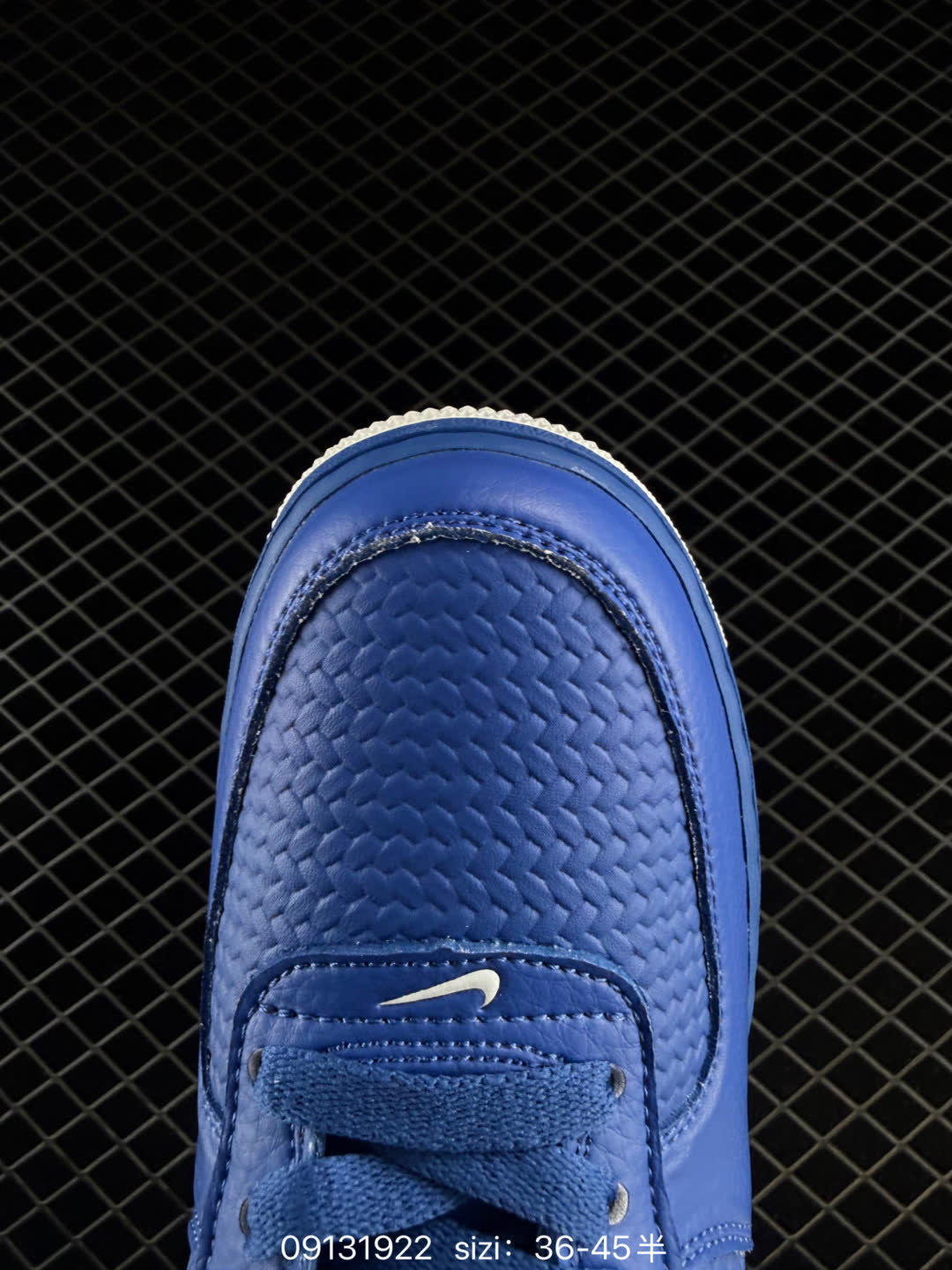 Nike Air Force 1 '07 Low-718152-605